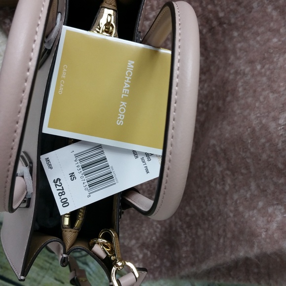 Michael Kors NWT Blush LOVE Mercer Saffiano Bag - Picture 4 of 8